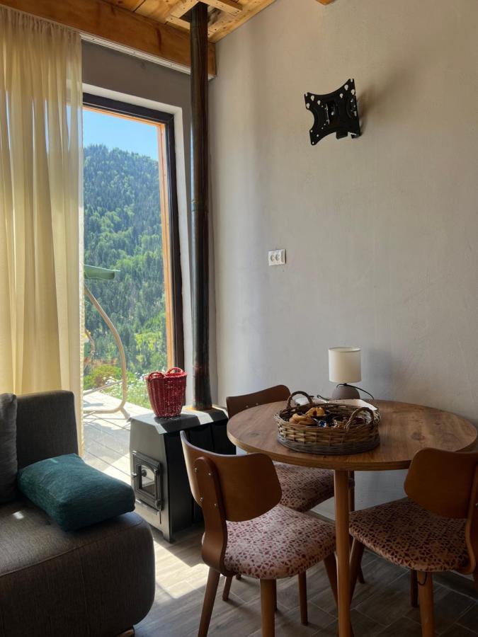 קאחתי Mitarbi Silence - Cozy Holiday Cottages In Mountains מראה חיצוני תמונה