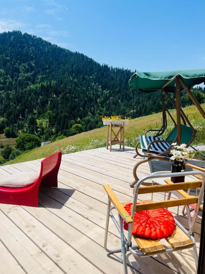 קאחתי Mitarbi Silence - Cozy Holiday Cottages In Mountains מראה חיצוני תמונה