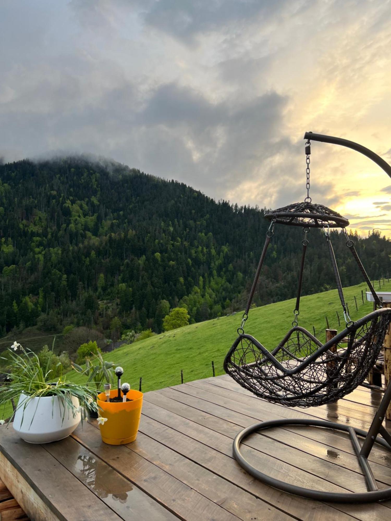 קאחתי Mitarbi Silence - Cozy Holiday Cottages In Mountains מראה חיצוני תמונה